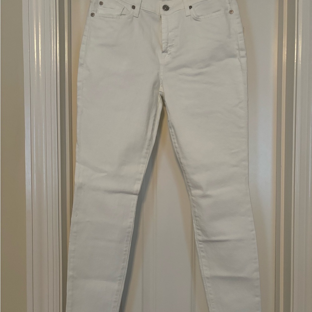 NWOT 7 for all Mankind Women's White Gwenevere Jeans
